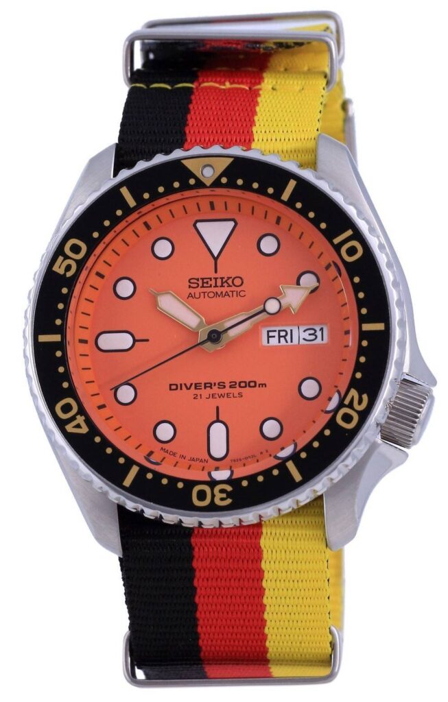 Seiko Automatic Diver’s Japan Made Polyester SKX011J1-var-NATO26 200M Men’s Watch